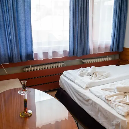 Hotel Majerik
